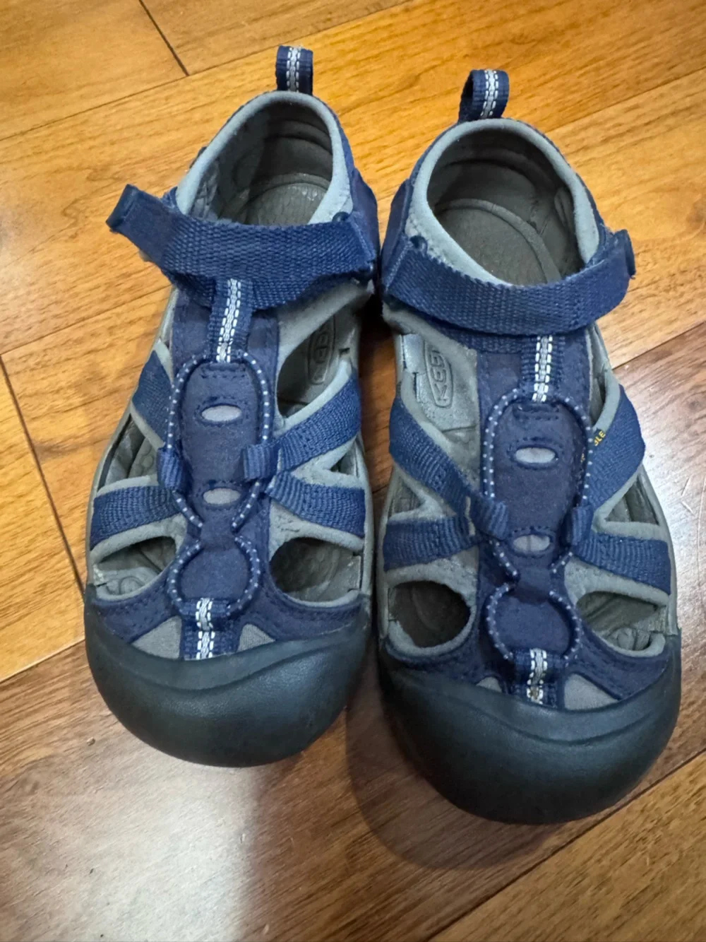 Keen Kids Navy Blue and Gray Closed-Toe Sandals